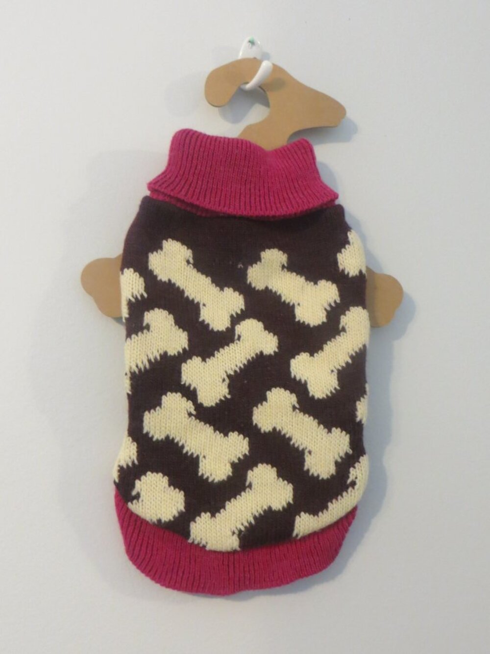 NWT size SMALL dog NEW sweater WORLD MARKET knit pet purple white bone cute warm